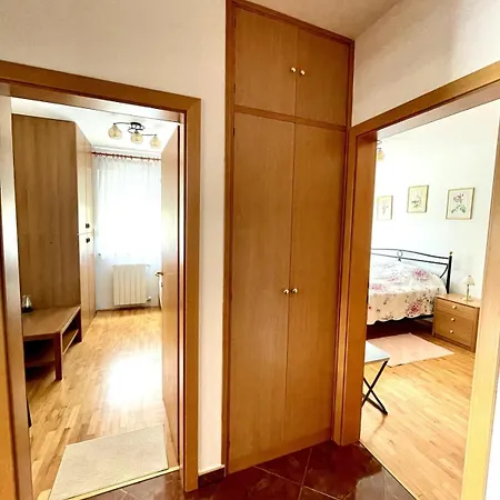 Flat Klara Lägenhet *